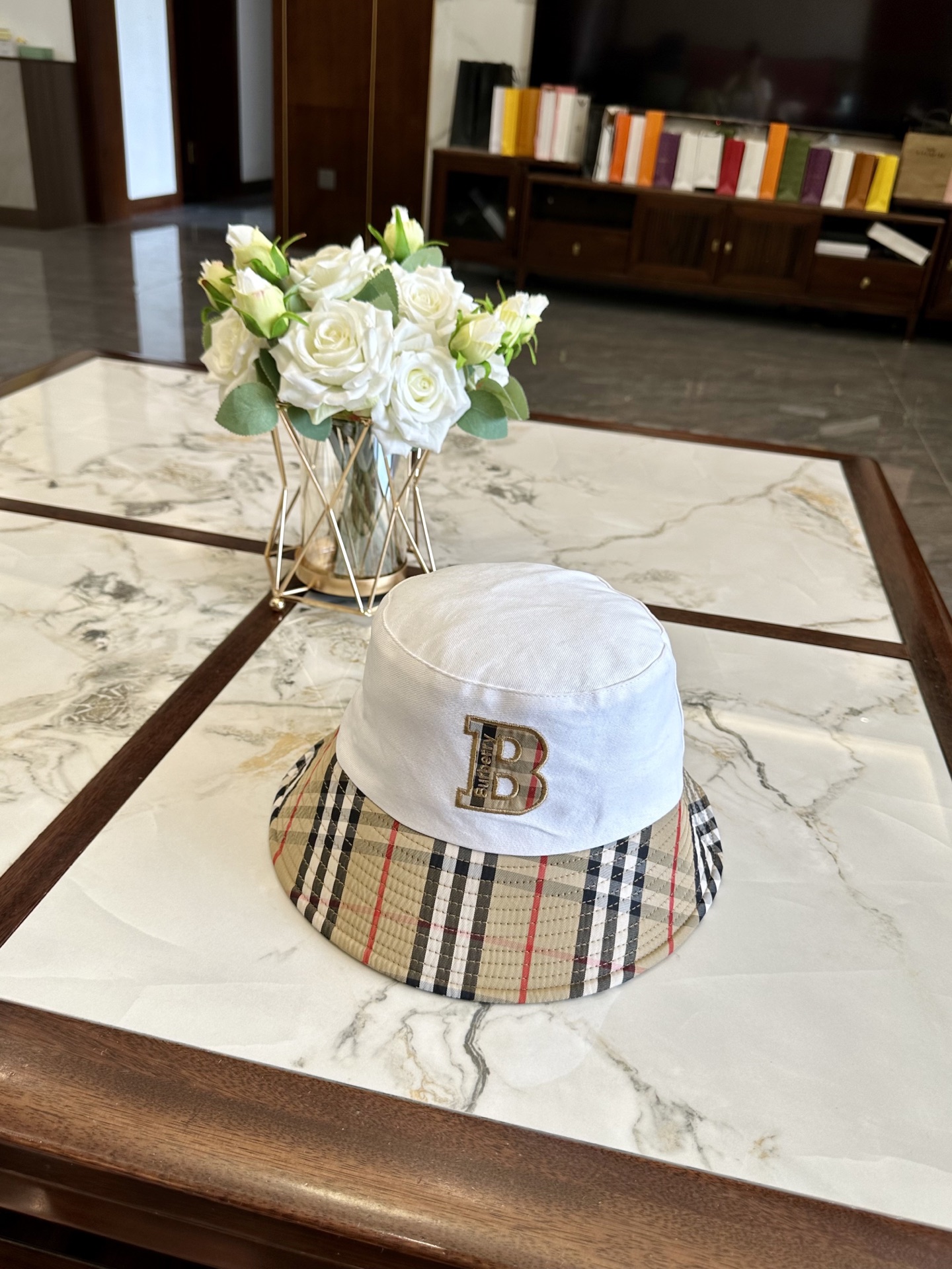 burberry hat model 08